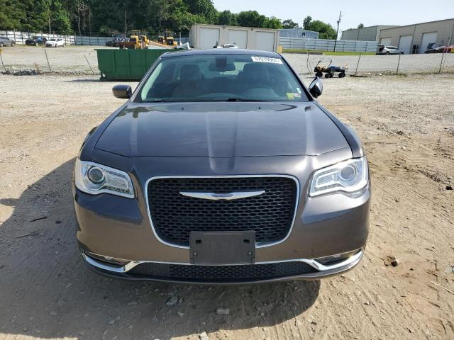 2017 Chrysler 300 Limited VIN: 2C3CCARG2HH553108 Lot: 57019984