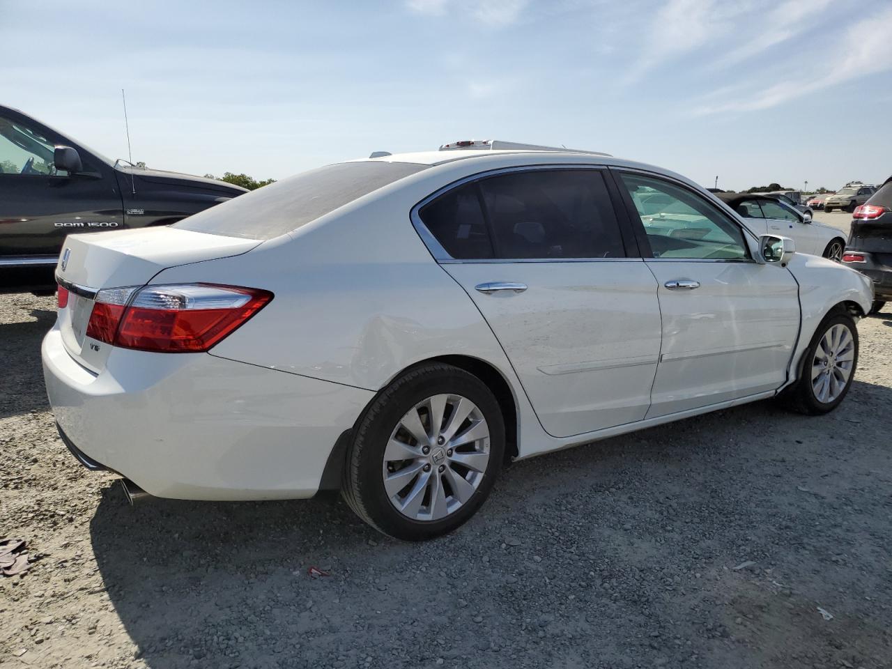 1HGCR3F84EA004234 2014 Honda Accord Exl