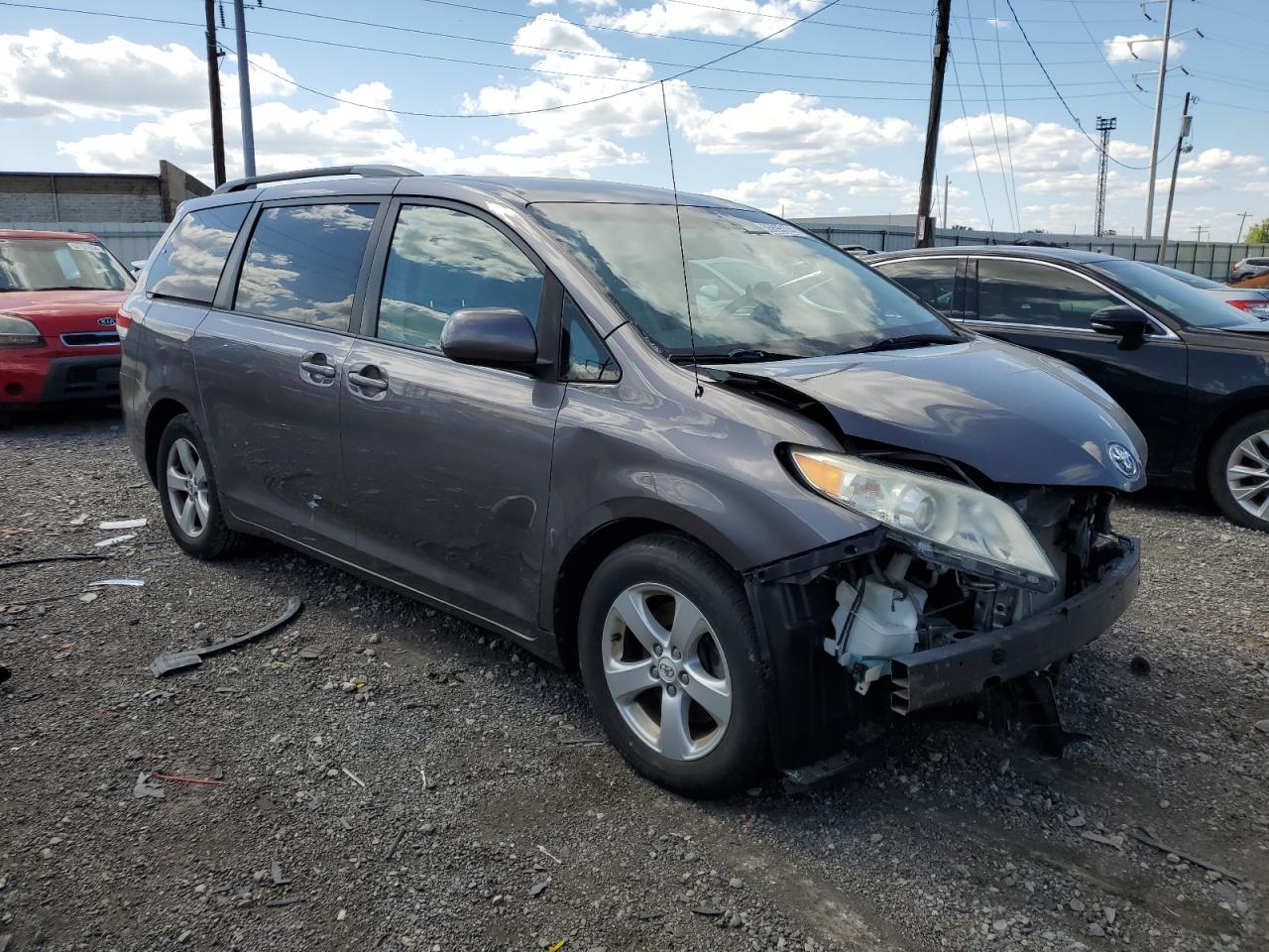 5TDKK3DC4BS051736 2011 Toyota Sienna Le