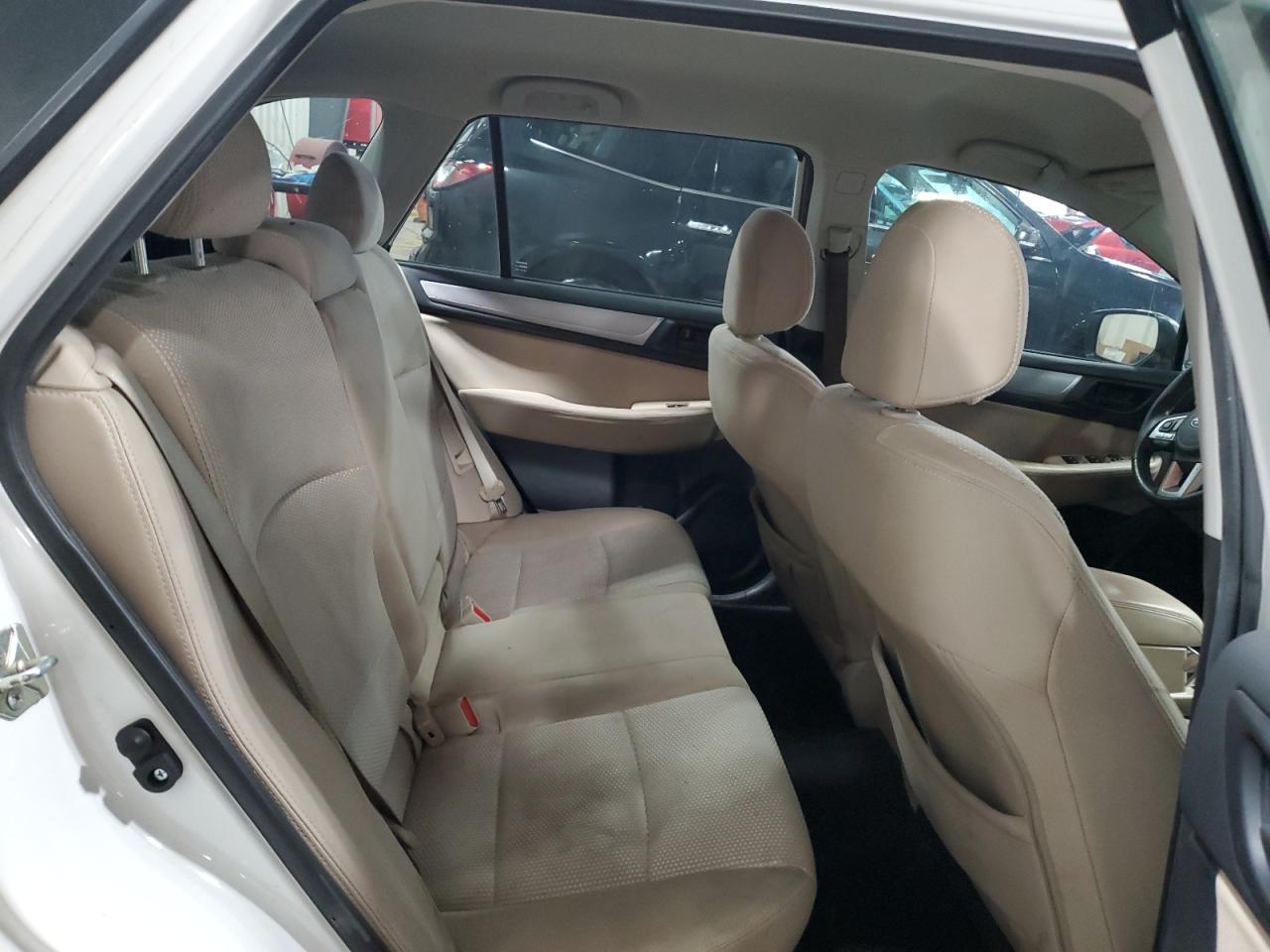 4S4BSAACXF3338901 2015 Subaru Outback 2.5I