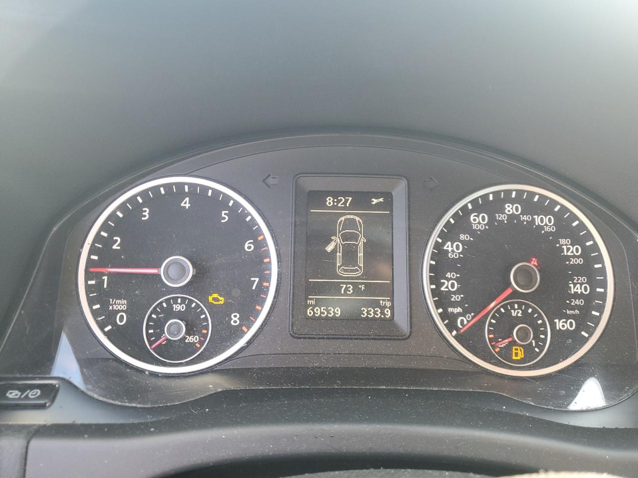 WVGTV7AX6HW504897 2017 Volkswagen Tiguan Sport