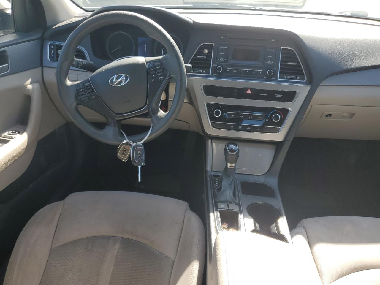 2017 Hyundai Sonata Se vin: 5NPE24AF6HH461681