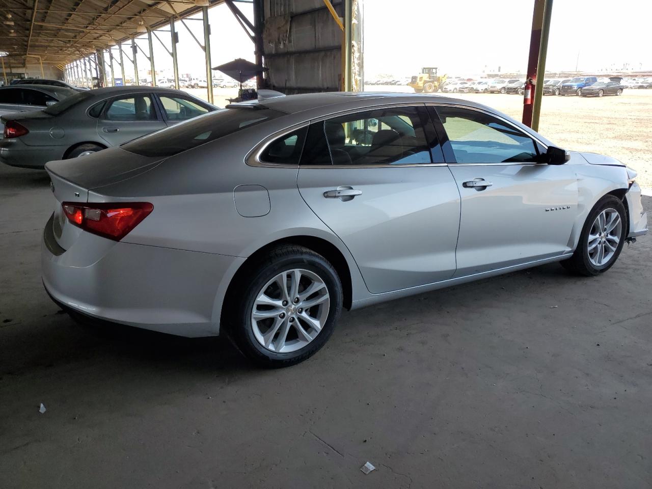 1G1ZD5STXJF123425 2018 Chevrolet Malibu Lt