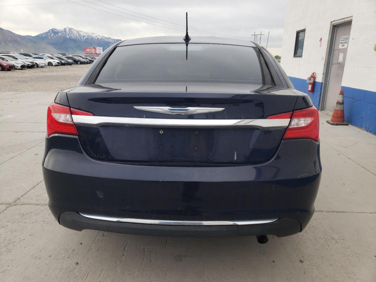 1C3CCBCB3CN305498 2012 Chrysler 200 Limited