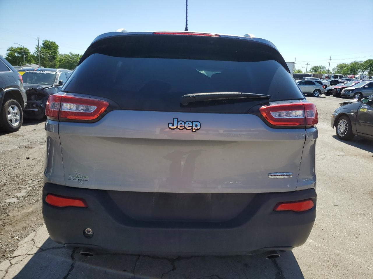 1C4PJLCS6EW102479 2014 Jeep Cherokee Latitude