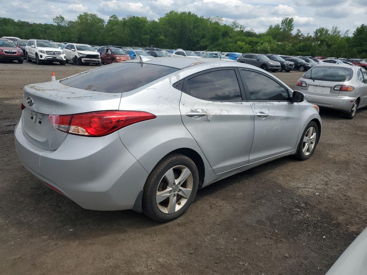 5NPDH4AE7DH257094 2013 Hyundai Elantra Gls