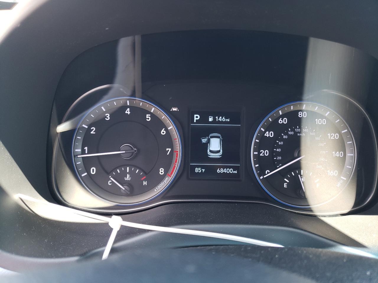 KM8K12AA8MU664033 2021 Hyundai Kona Se