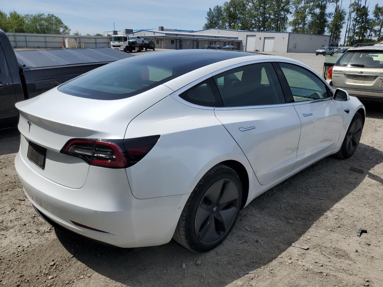 5YJ3E1EA3KF308001 2019 Tesla Model 3