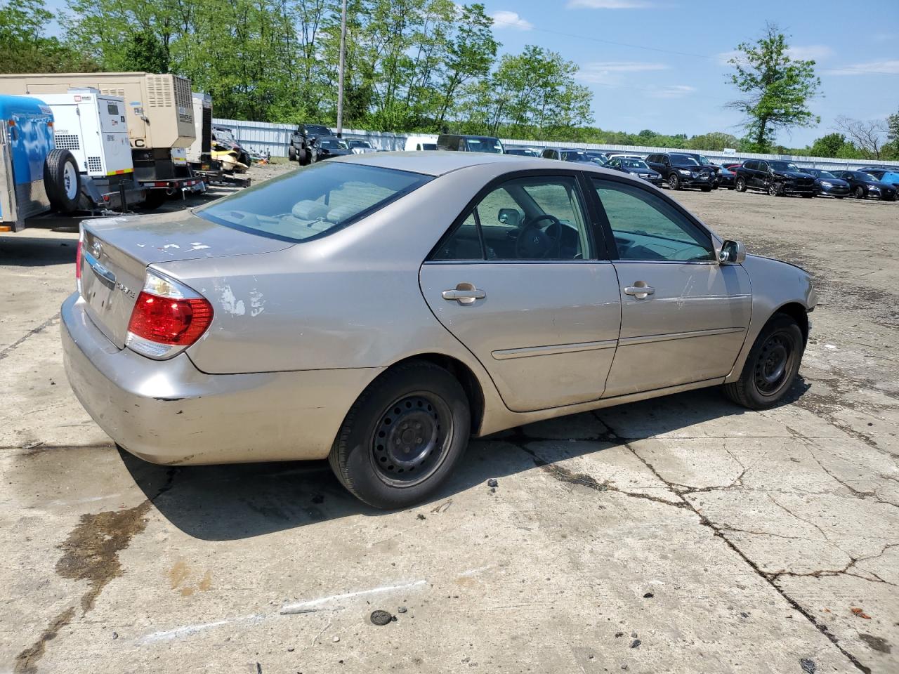 4T1BE30K45U071291 2005 Toyota Camry Le