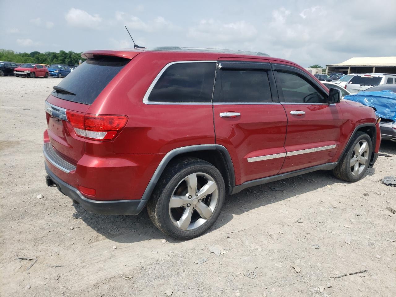 1J4RR6GT4BC555934 2011 Jeep Grand Cherokee Overland