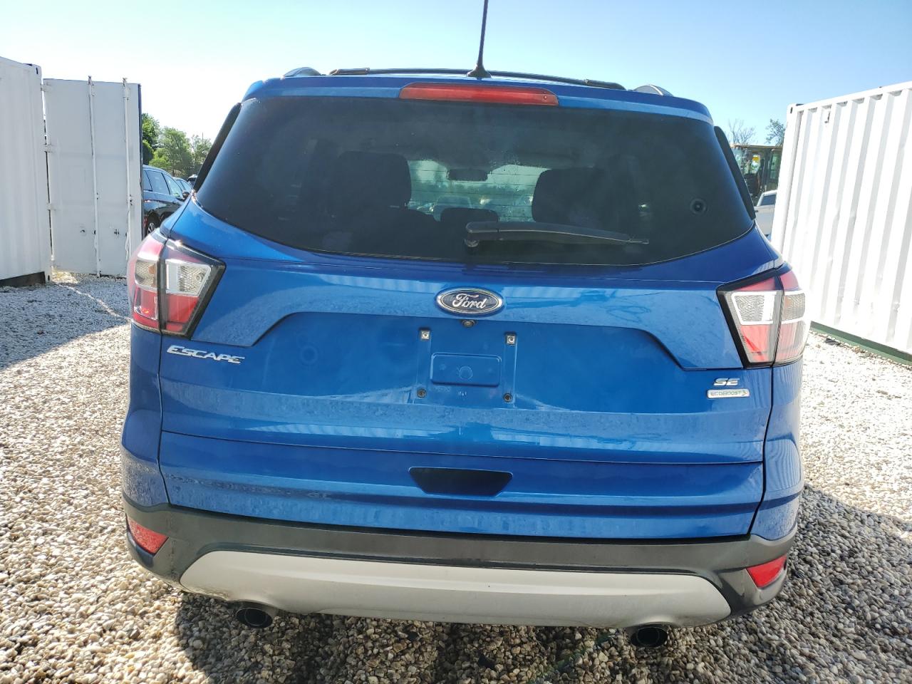 1FMCU0GD7JUB34357 2018 Ford Escape Se