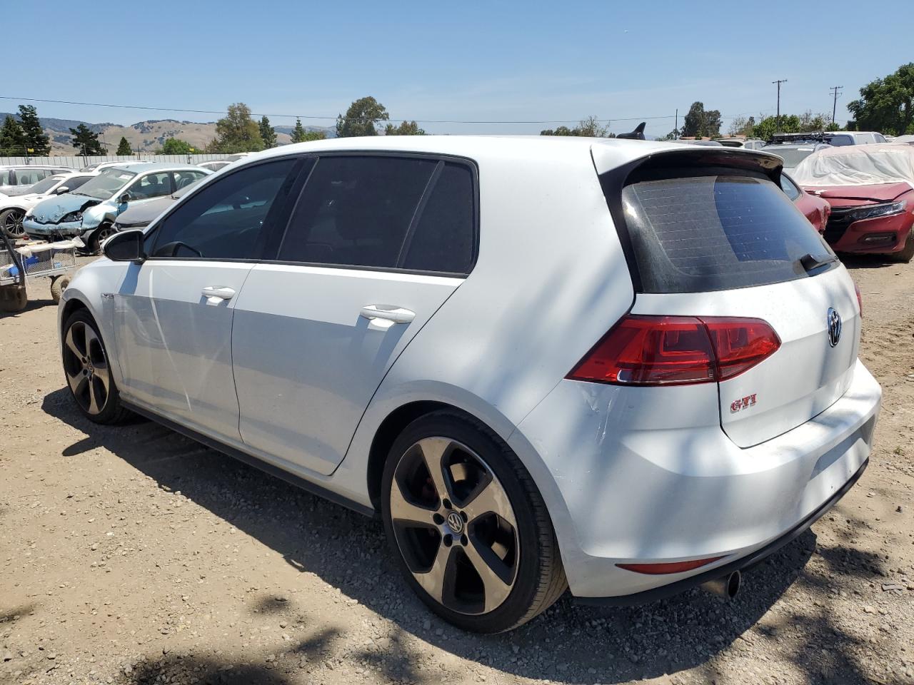 3VW547AU3HM051163 2017 Volkswagen Gti Sport