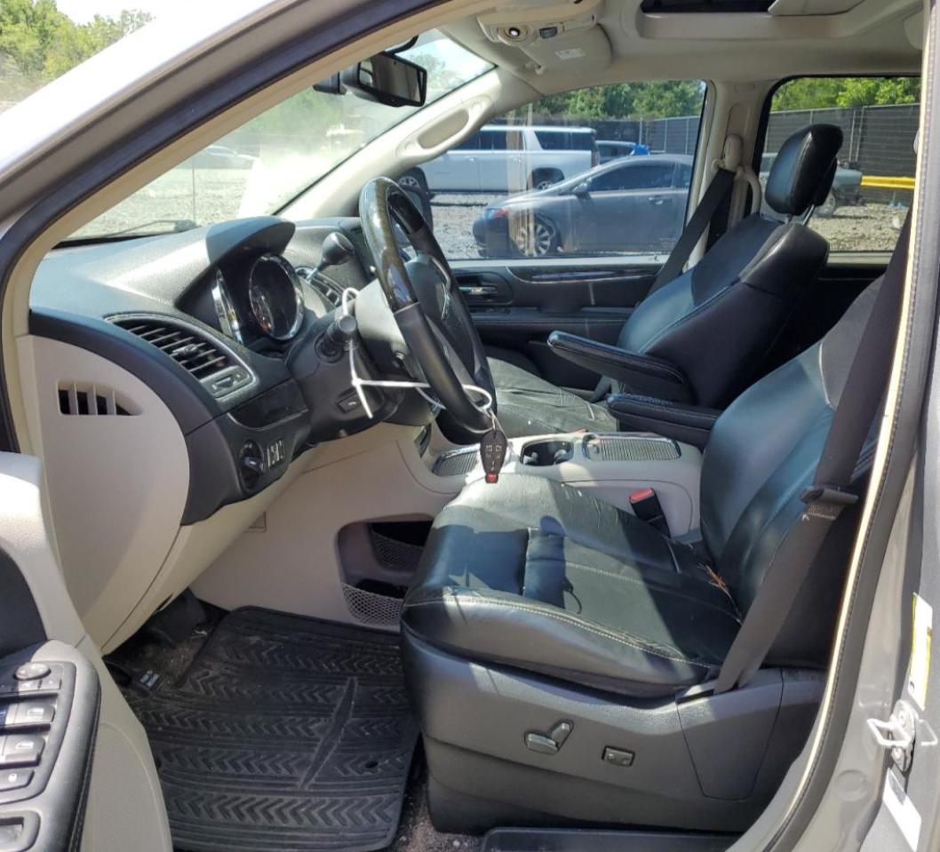 2C4RC1GG3ER286091 2014 Chrysler Town & Country Limited