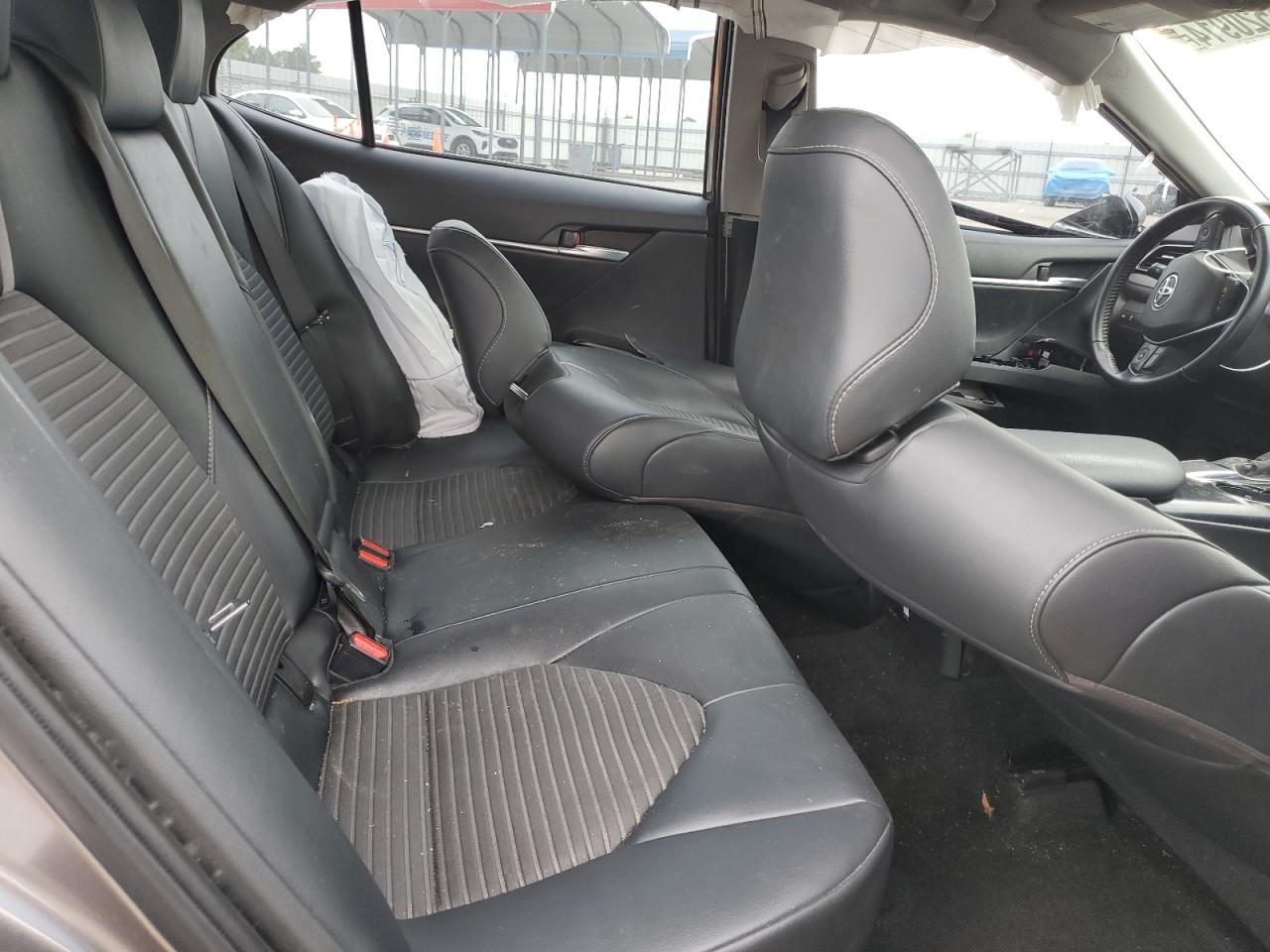 4T1B11HK5KU717955 2019 Toyota Camry L