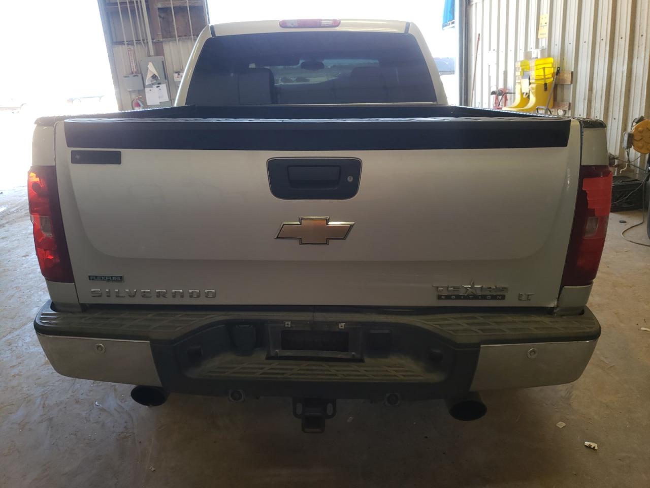 3GCPKSE31BG247775 2011 Chevrolet Silverado K1500 Lt