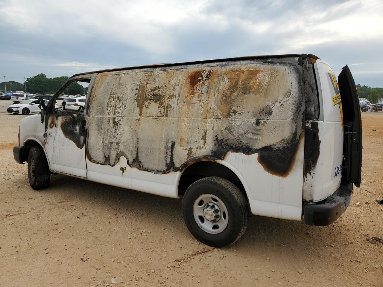 Lot #2765868828 2021 CHEVROLET EXPRESS G3