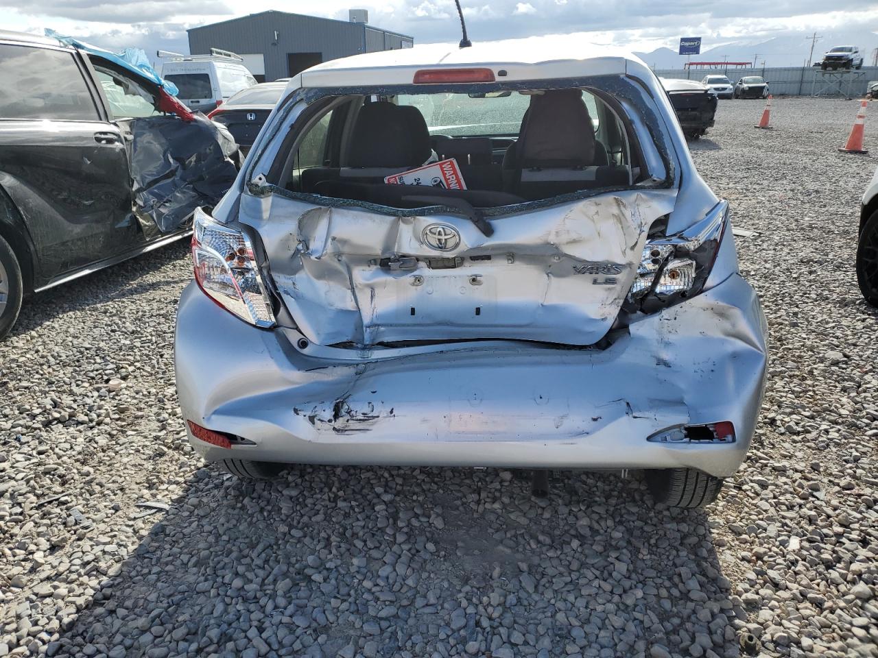 JTDKTUD37DD551939 2013 Toyota Yaris