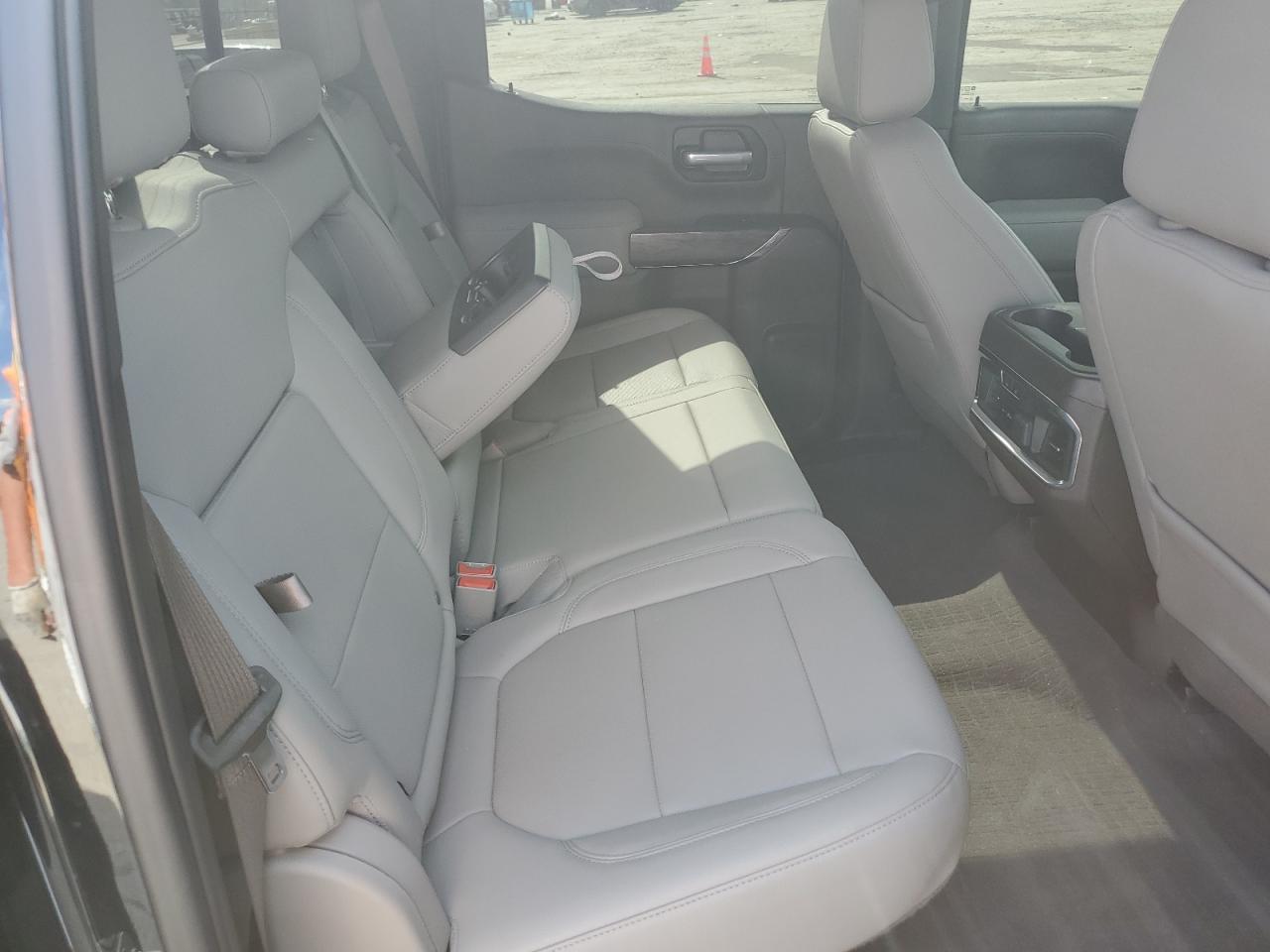 3GCUYGED8KG138687 CHEVROLET ALL Models 2019