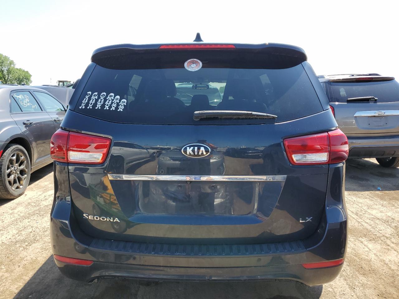 KNDMB5C14G6103166 2016 Kia Sedona Lx