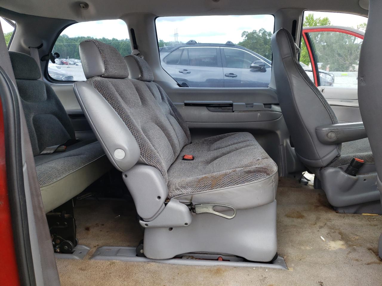 2B4FP25B6TR793856 1996 Dodge Caravan