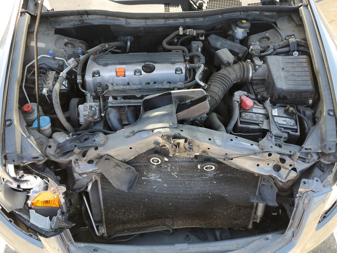 1HGCP2F62BA138816 2011 Honda Accord Se