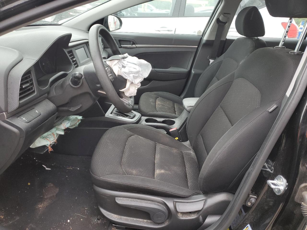 KMHD74LF4KU781195 2019 Hyundai Elantra Se