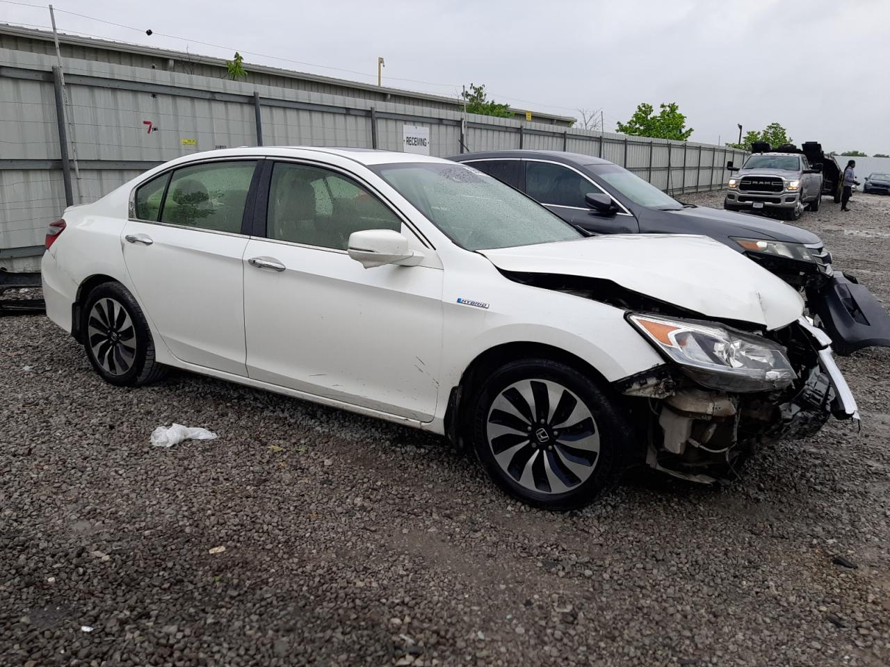 JHMCR6F50HC001389 2017 Honda Accord Hybrid Exl