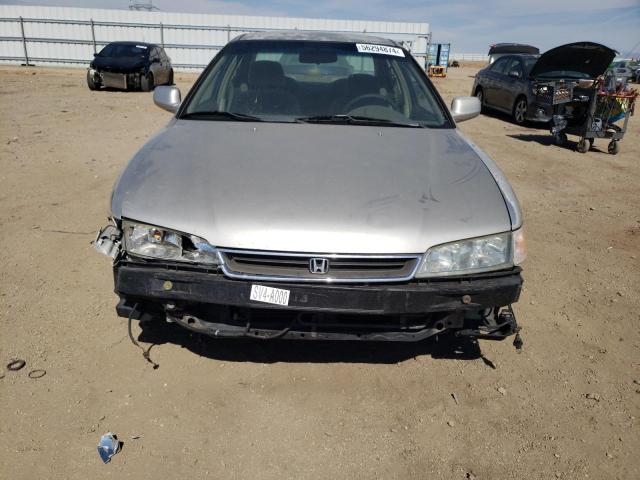 1997 Honda Accord Lx VIN: 1HGCD5636VA213411 Lot: 56294874