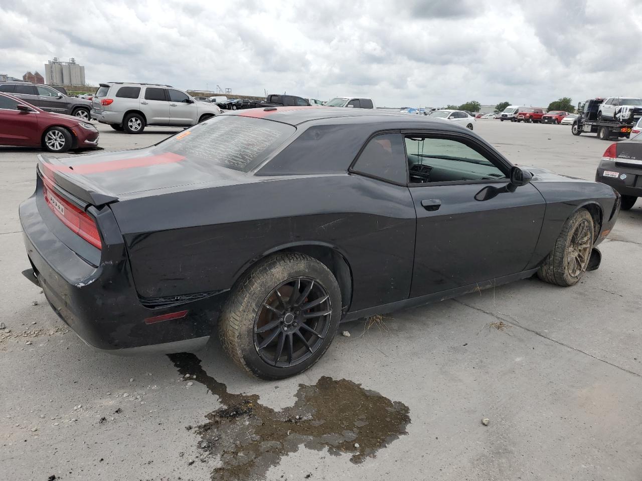 2C3CDYAG1DH570056 2013 Dodge Challenger Sxt