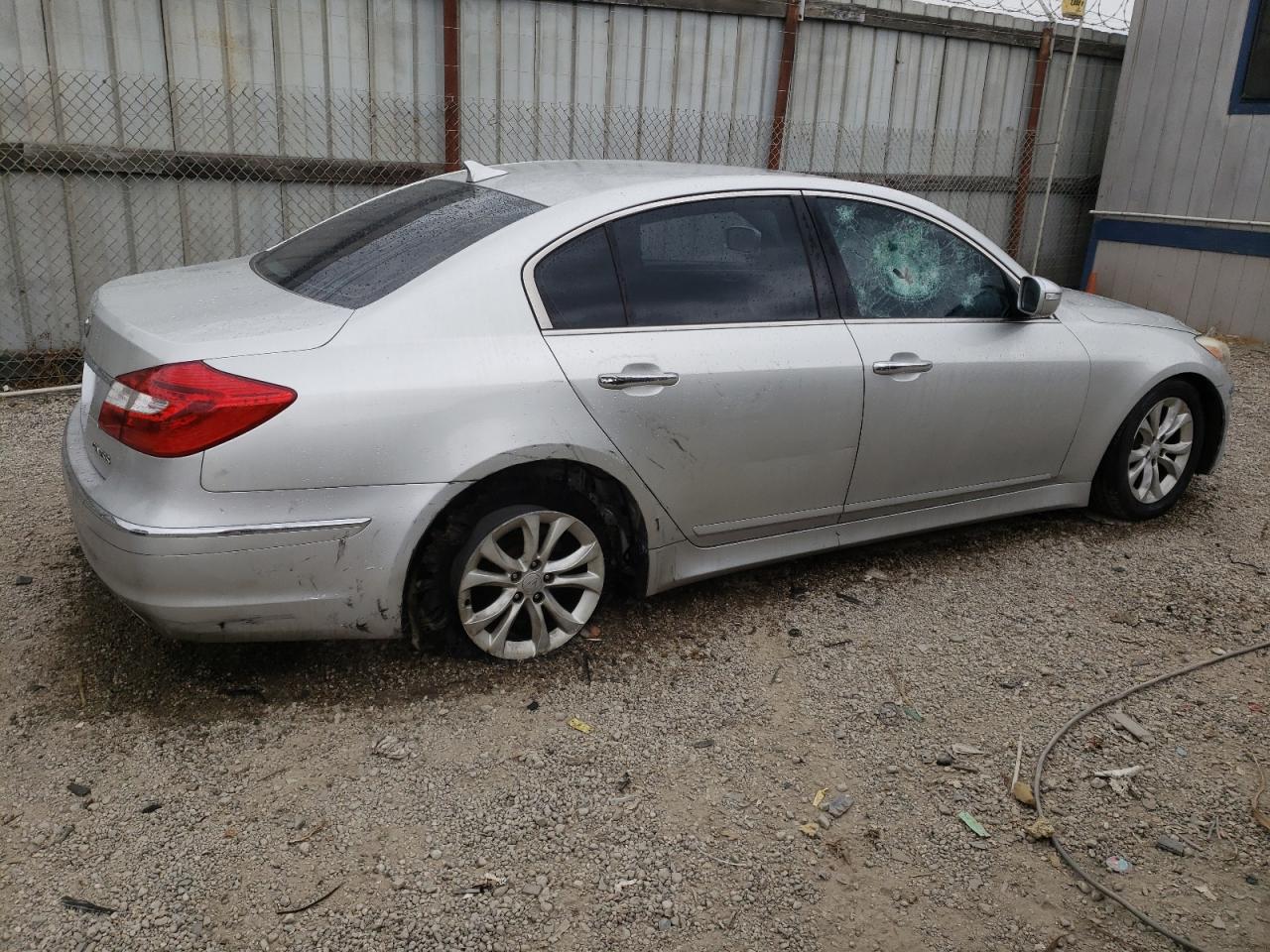 KMHGC4DD3DU212668 2013 Hyundai Genesis 3.8L