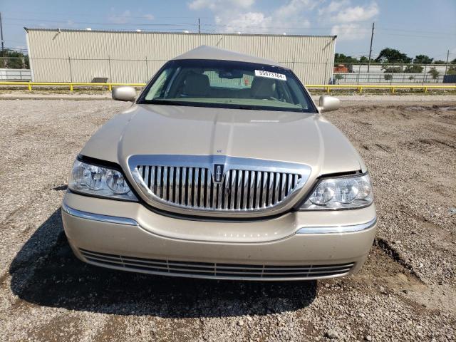 2011 Lincoln Town Car Signature Limited VIN: 2LNBL8CV5BX766179 Lot: 55673164