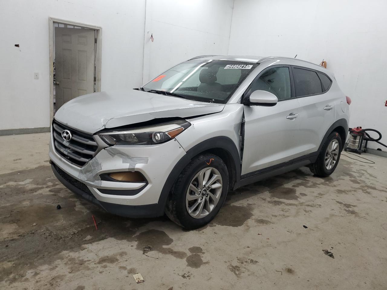 KM8J33A43GU119951 2016 Hyundai Tucson Limited