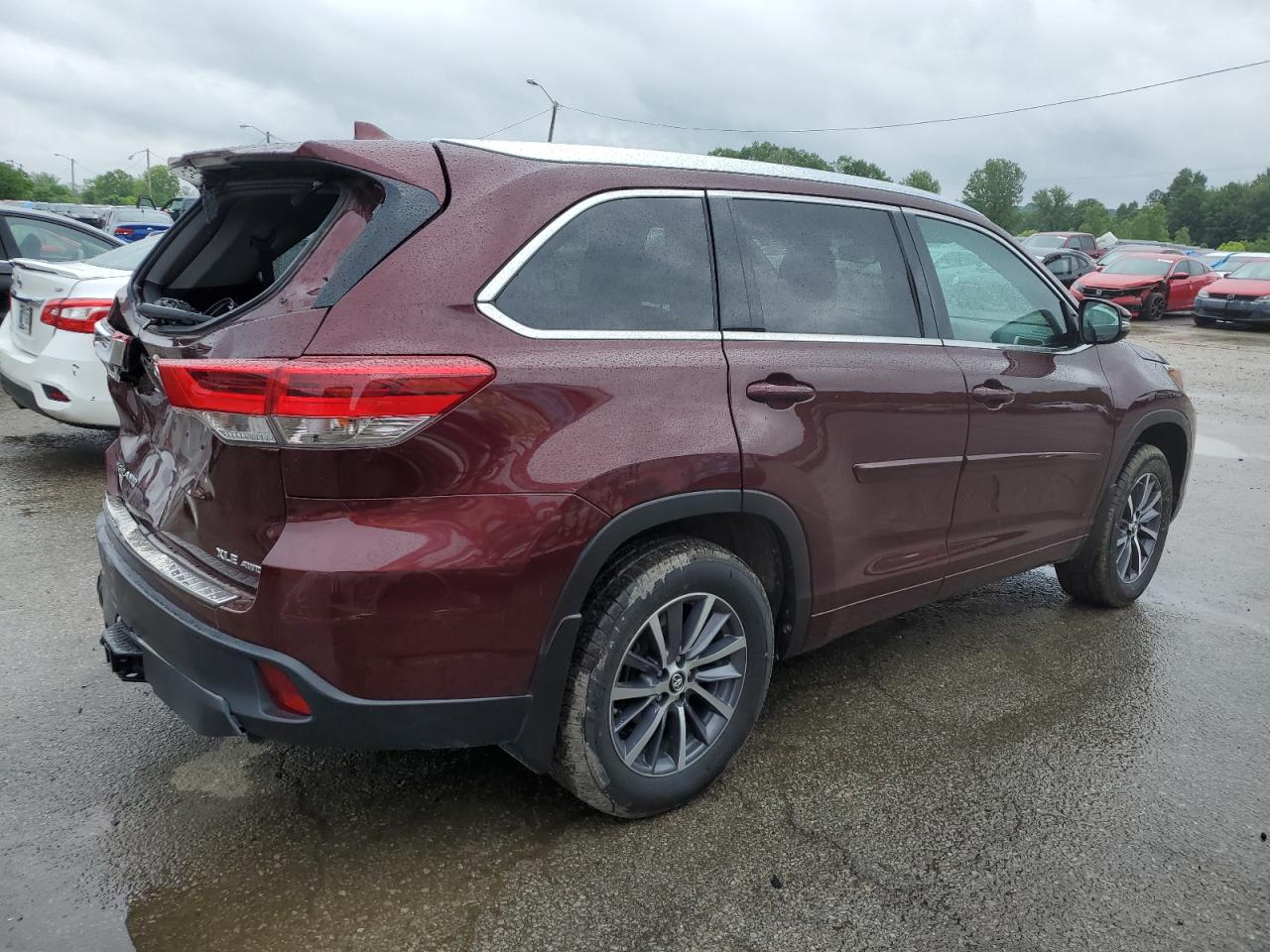 5TDJZRFH4JS840504 TOYOTA HIGHLANDER 2018