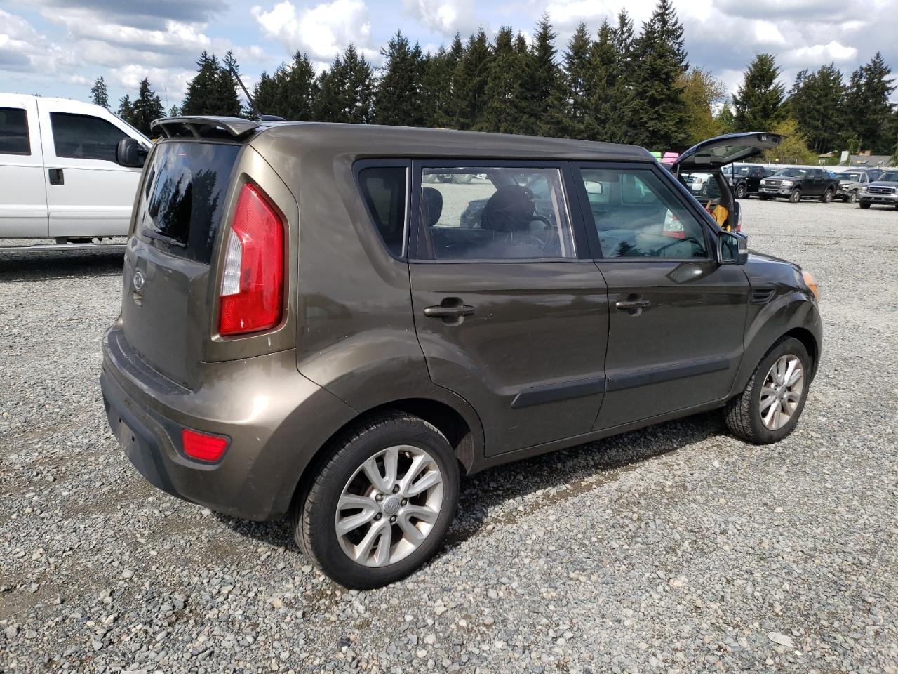 KNDJT2A64C7445010 2012 Kia Soul +