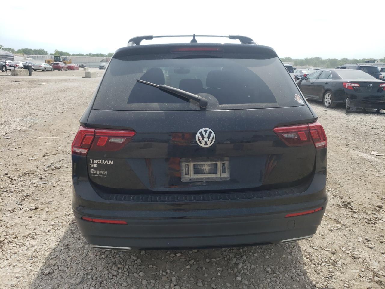 3VV3B7AX6KM192473 2019 Volkswagen Tiguan Se