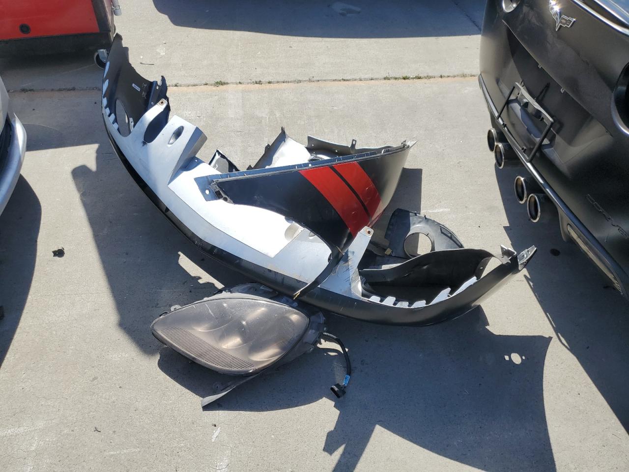 1G1YA2DWXC5103744 2012 Chevrolet Corvette