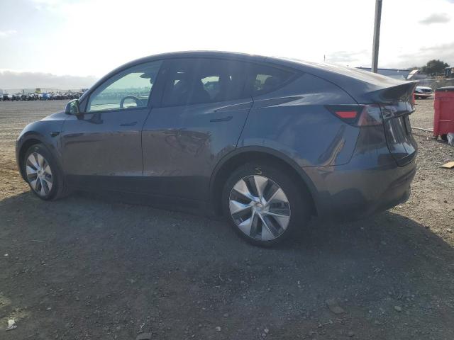 7SAYGDEEXPF910943 Tesla Model Y  2