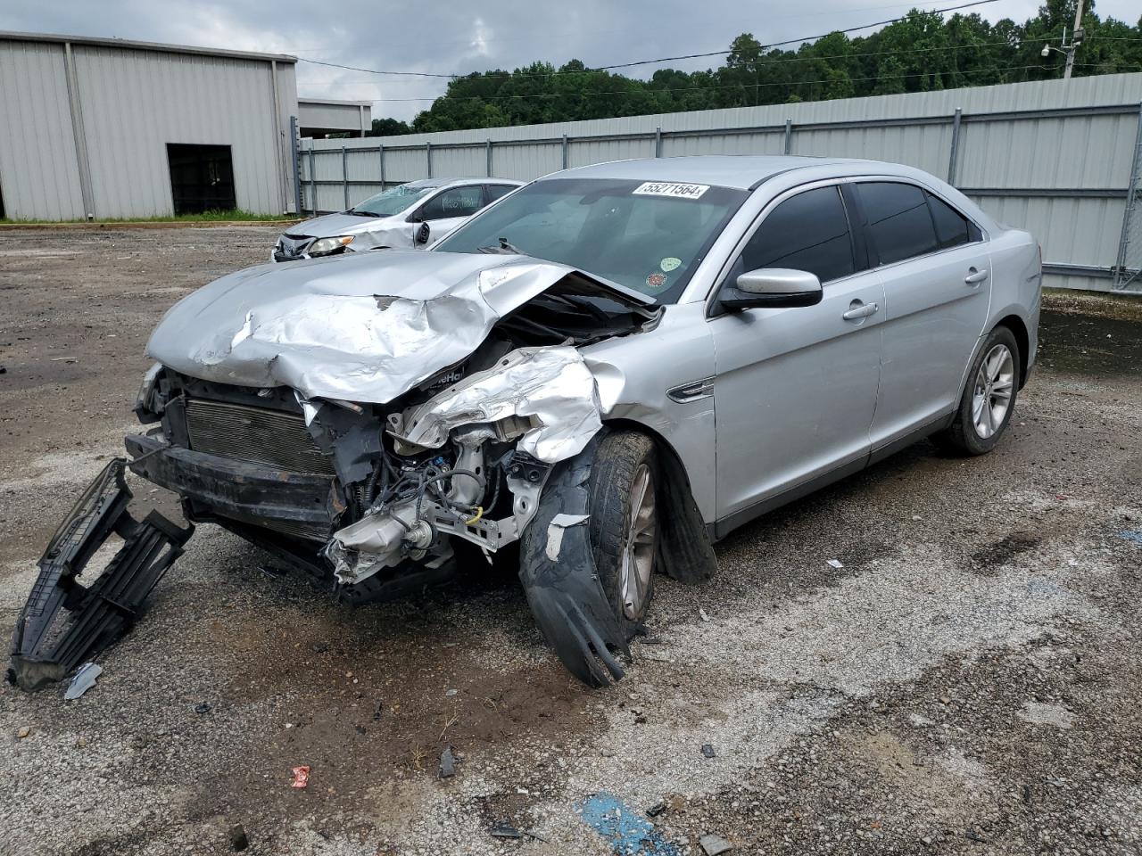 1FAHP2E82DG207677 2013 Ford Taurus Sel