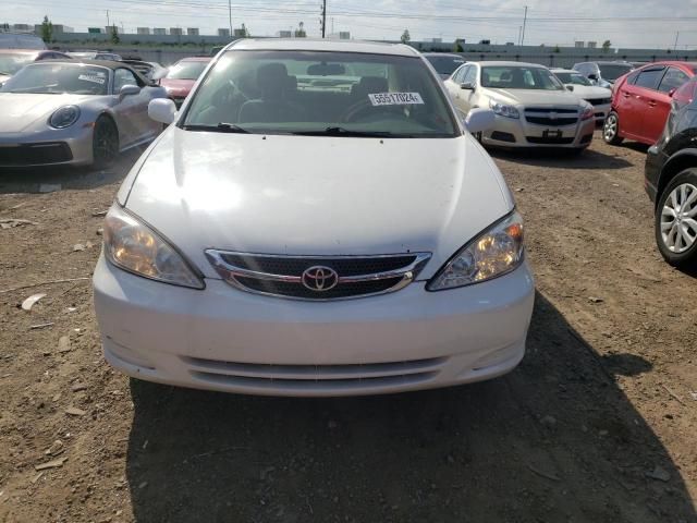 2004 Toyota Camry Le VIN: JTDBE32K140275568 Lot: 55517024