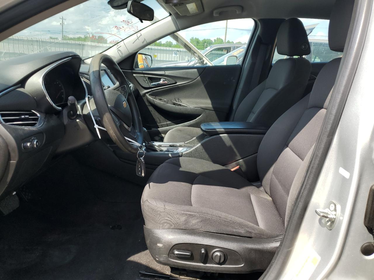1G1ZD5ST4JF147834 CHEVROLET MALIBU 2018