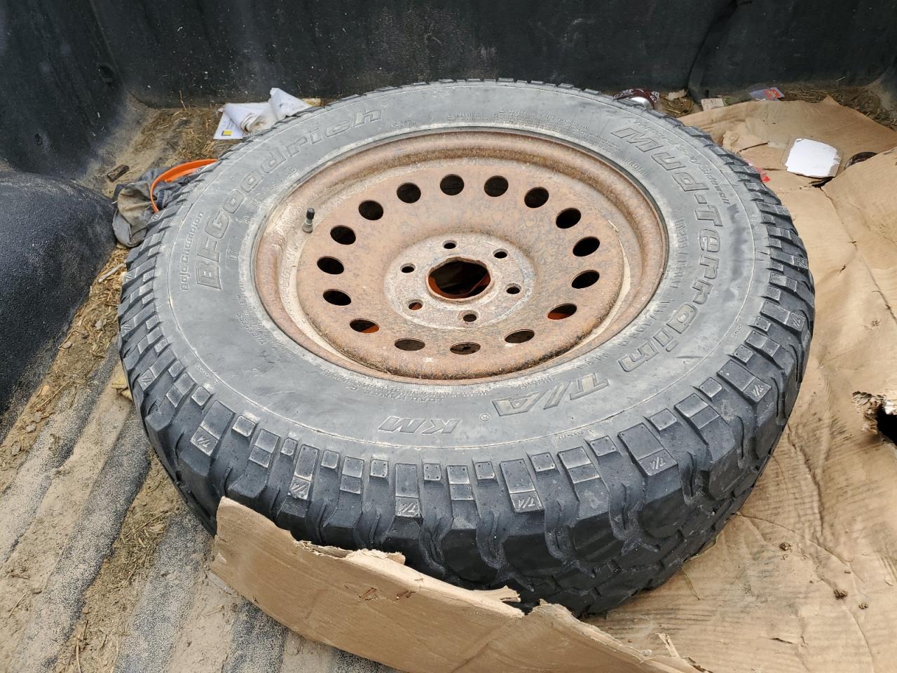 1GCPKSE78CF122617 2012 Chevrolet Silverado K1500 Lt