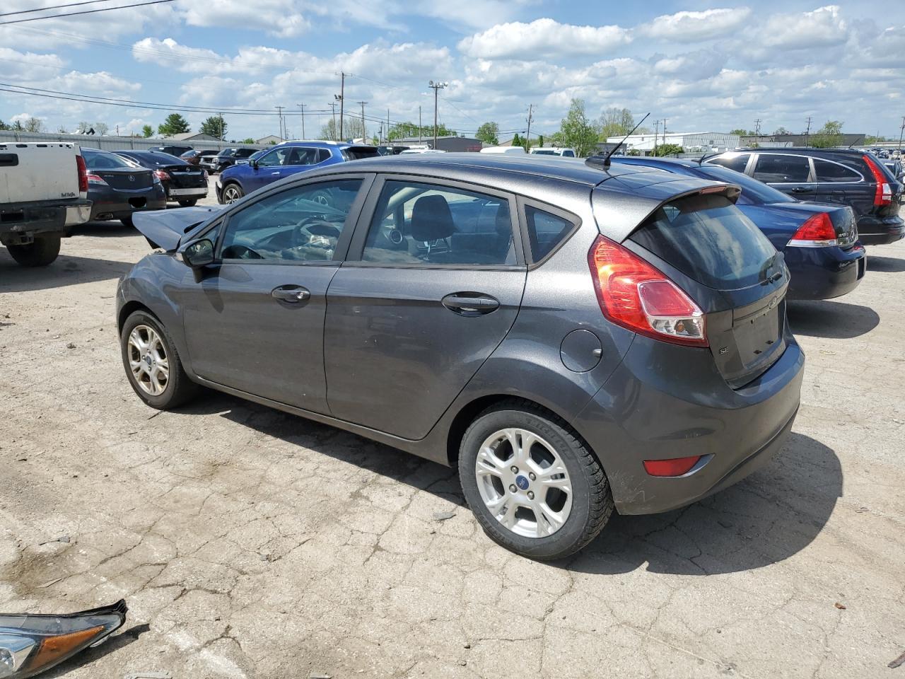 Lot #2582882626 2016 FORD FIESTA SE