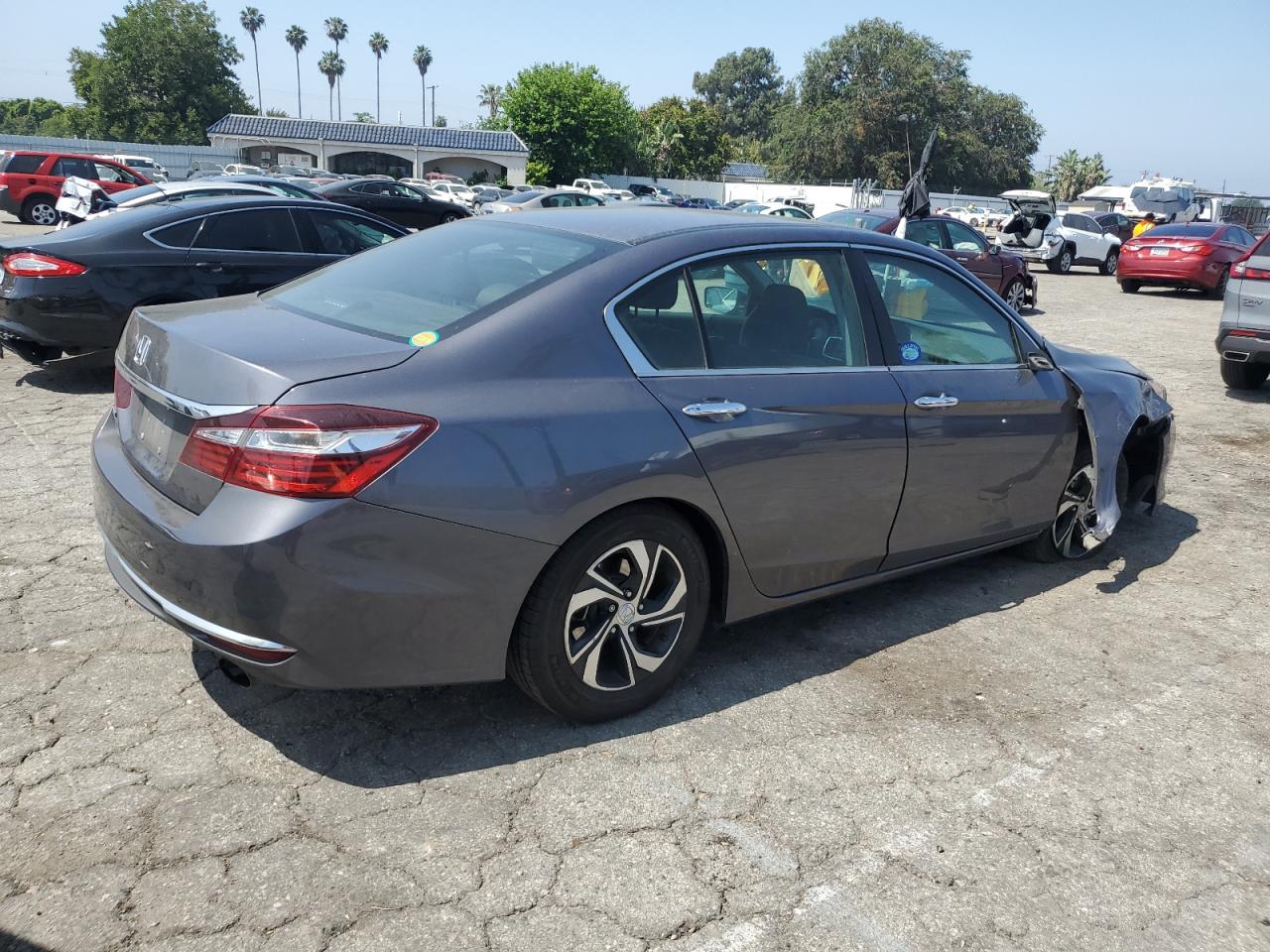 1HGCR2F3XHA043543 HONDA ACCORD 2017
