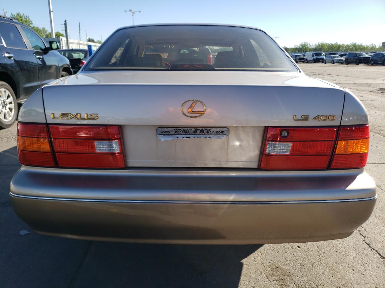 JT8BH28FXW0134446 1998 Lexus Ls 400