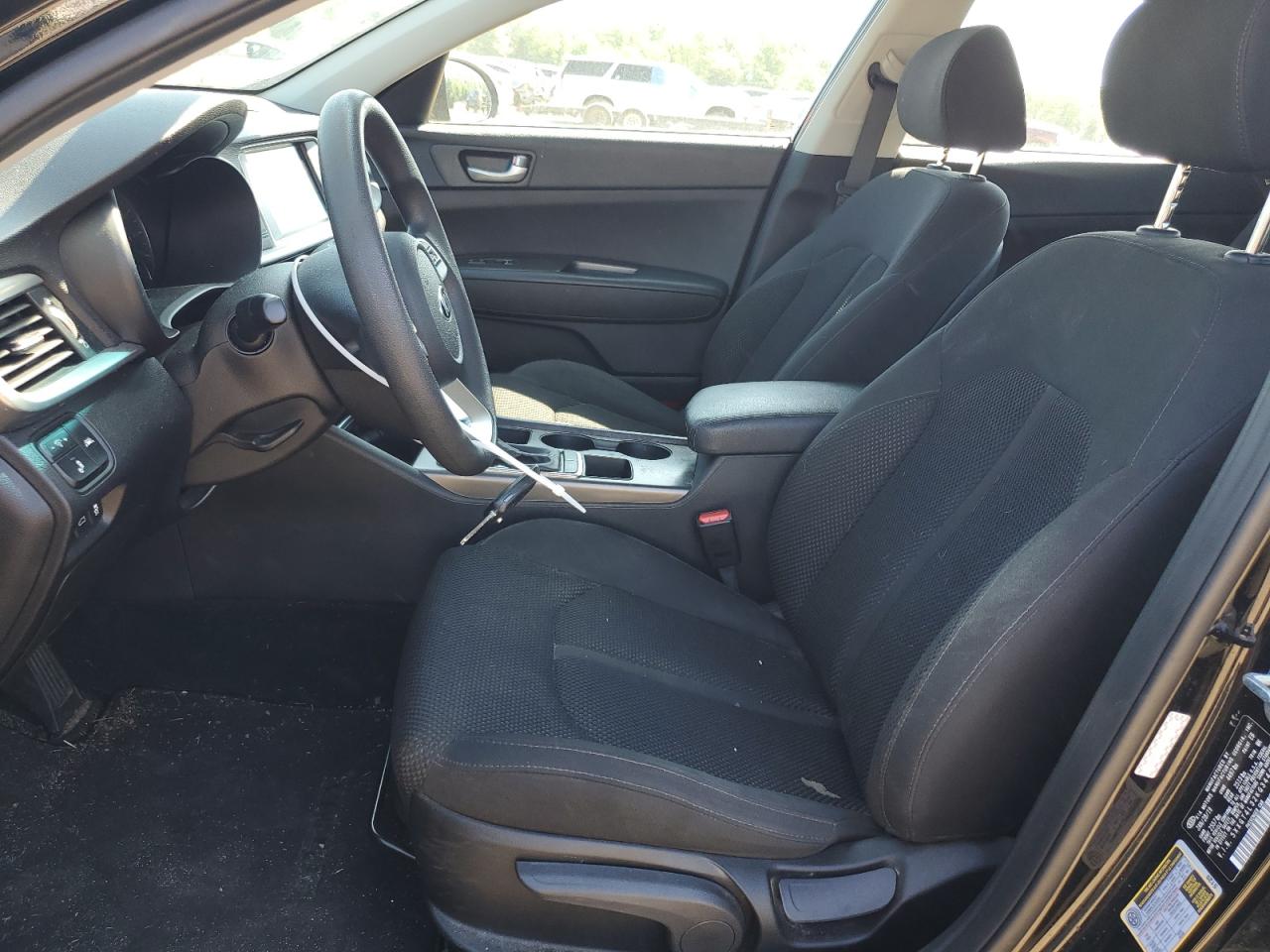 5XXGT4L32KG344613 2019 Kia Optima Lx