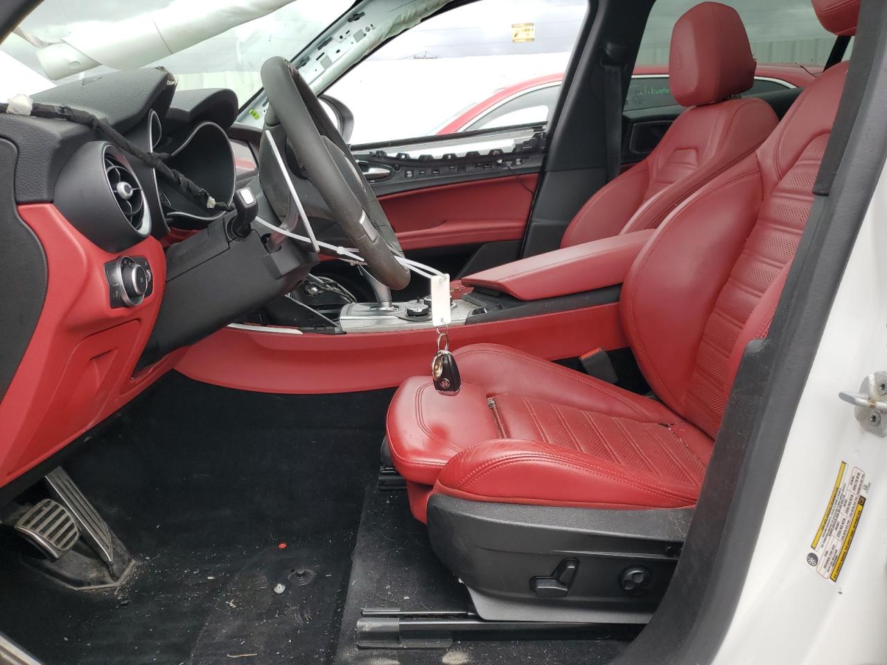 ZASPAKBN7K7C31267 2019 Alfa Romeo Stelvio Ti