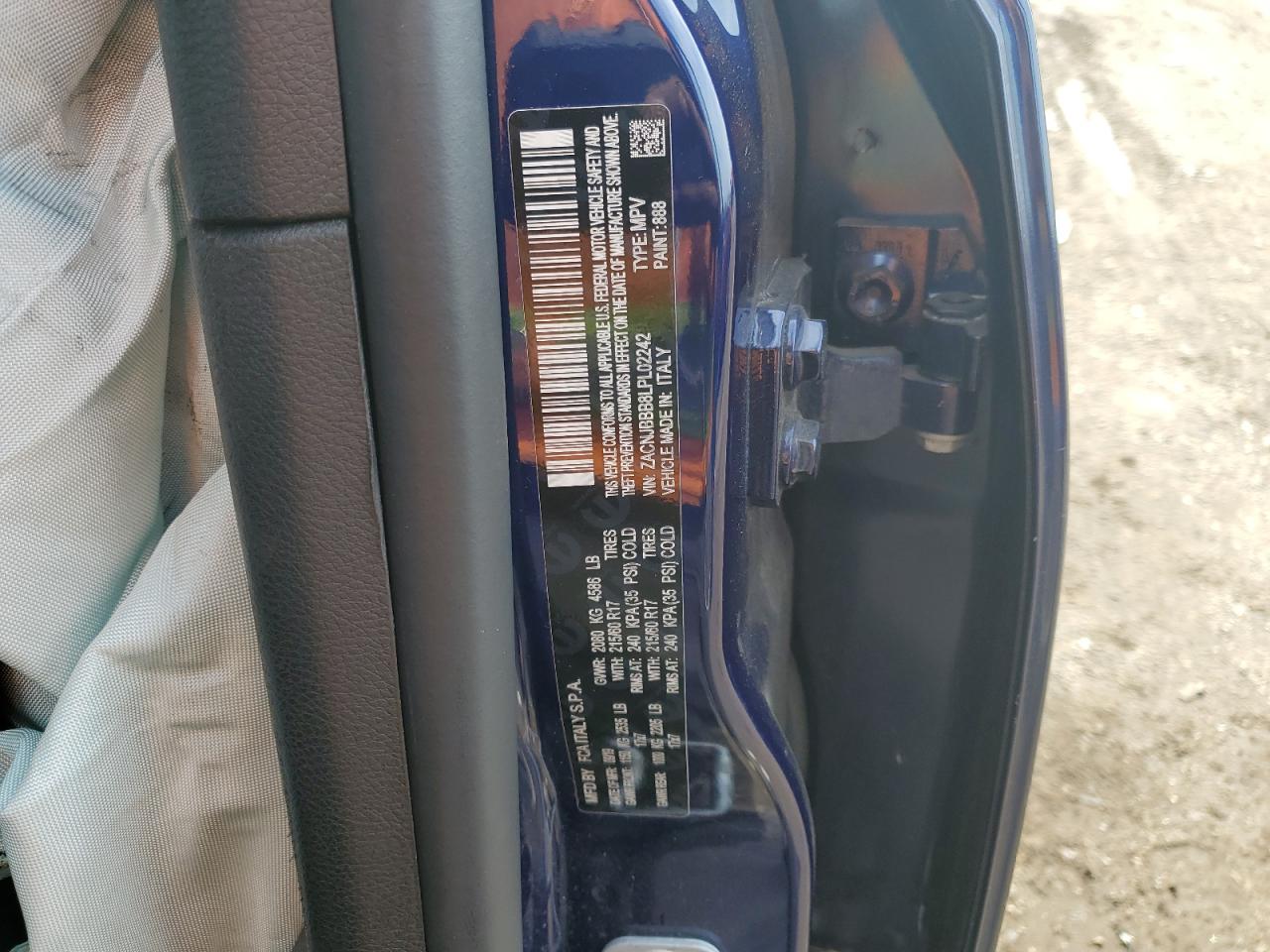 ZACNJBBB8LPL02242 2020 Jeep Renegade Latitude