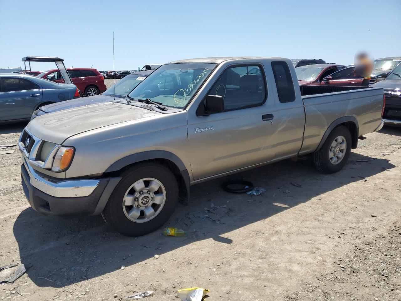 1N6DD26S3YC375172 2000 Nissan Frontier King Cab Xe