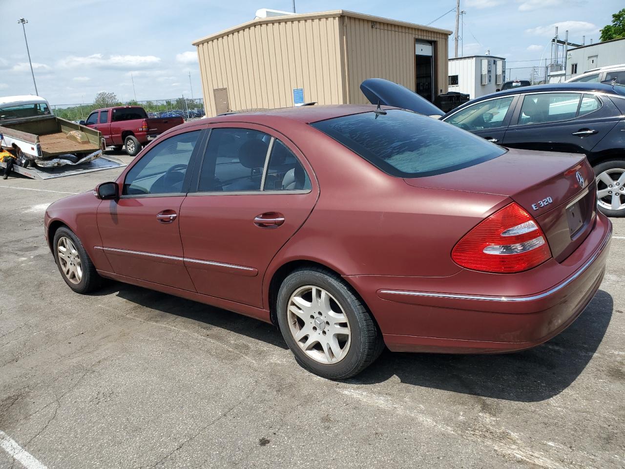 WDBUF65J94A416275 2004 Mercedes-Benz E 320