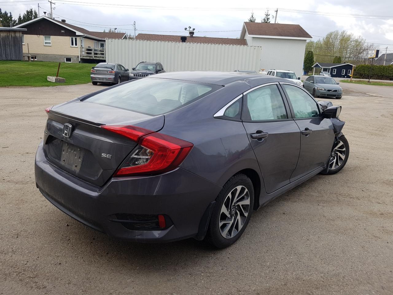 2HGFC2F68JH022190 2018 Honda Civic Lx